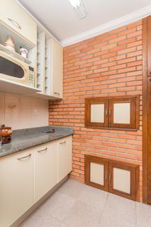 Image 18 - 213738