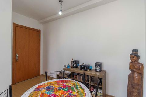 Image 9 - 213740