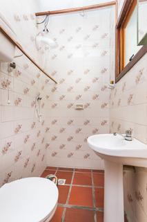 Image 33 - 213843