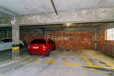 Image 26 - 213898