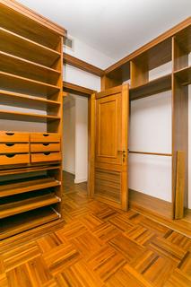 Image 32 - 214139