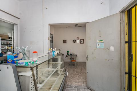Image 11 - 214316