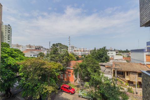 Image 17 - 214385