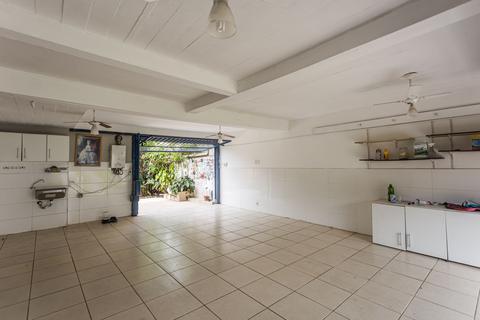 Image 39 - 214453
