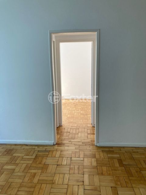 Image 1 - 214760