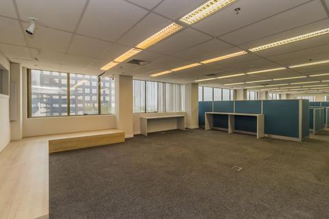 Image 2 - 214869