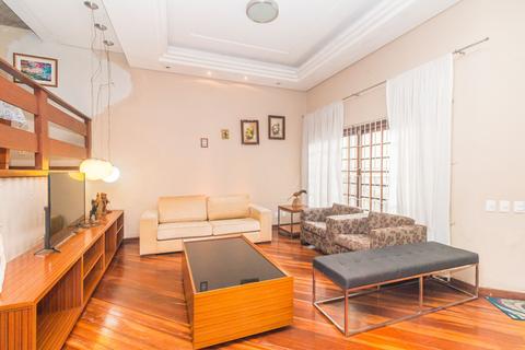 Image 3 - 215010