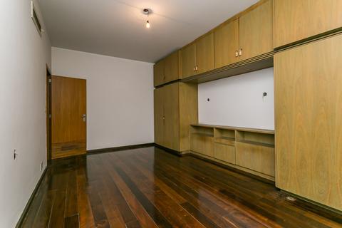 Image 32 - 215224