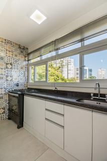 Image 37 - 215357