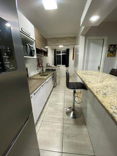 Image 9 - 215380