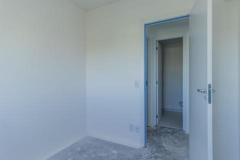 Image 35 - 215453