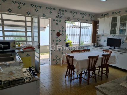 Image 4 - 215462