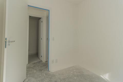 Image 35 - 215467