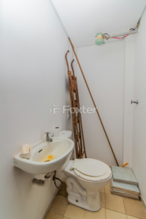 Image 36 - 215641