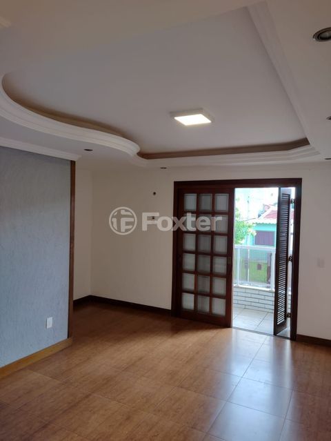 Image 7 - 215685