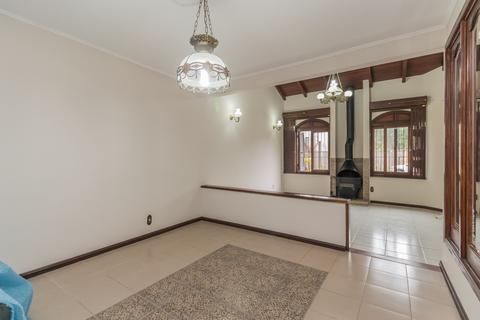 Image 12 - 215915