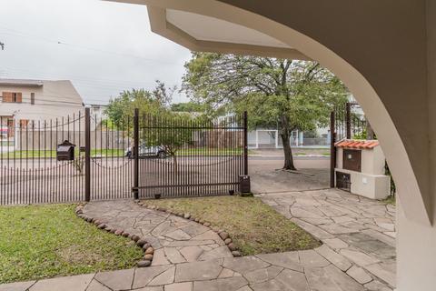 Image 19 - 215915
