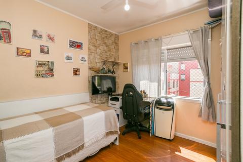 Image 4 - 215991