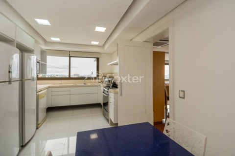 Image 107 - 216174