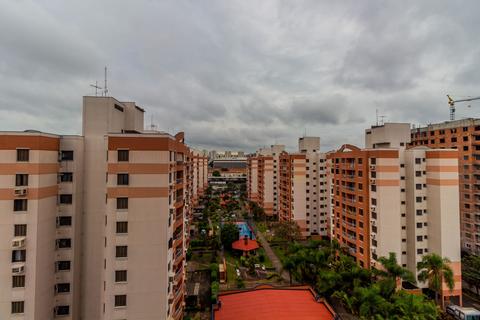 Image 6 - 216242