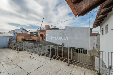 Image 34 - 216320