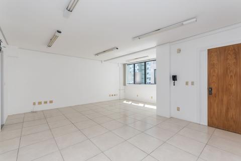 Image 7 - 216327