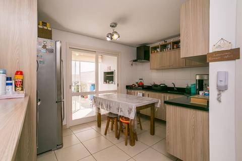 Image 17 - 216351