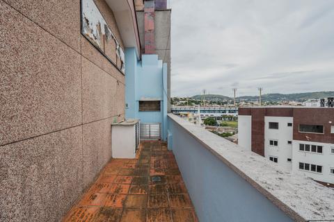 Image 23 - 216366