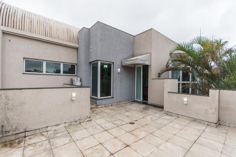 Image 32 - 216933