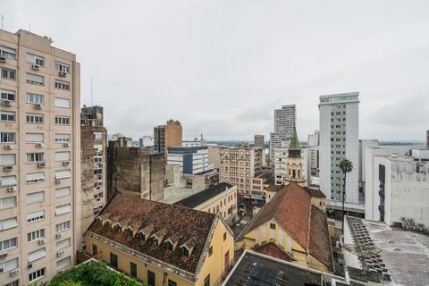 Image 22 - 216997