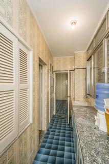 Image 33 - 216997