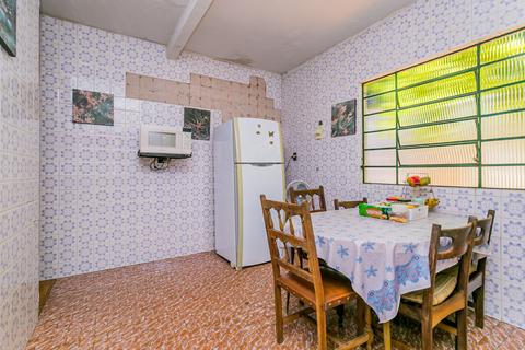 Image 27 - 217016