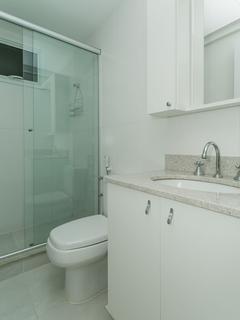 Image 4 - 217041