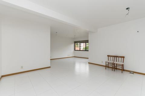 Image 7 - 217154