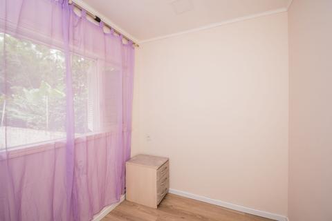 Image 34 - 217179