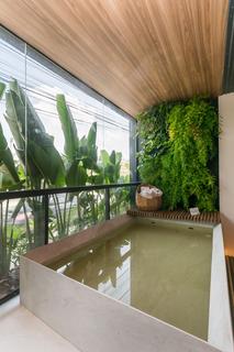 Image 6 - 217226