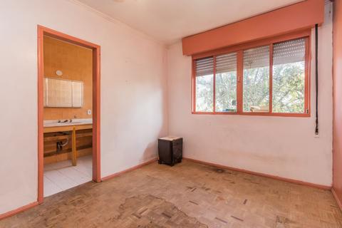 Image 35 - 217609