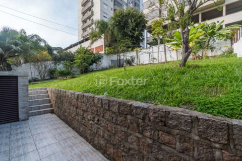 Image 4 - 217621