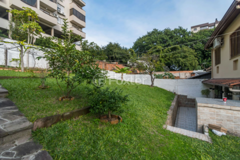 Image 3 - 217621