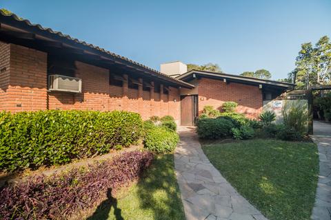 Image 65 - 217640