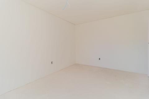 Image 19 - 217650