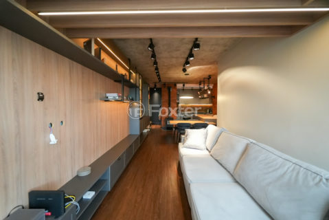 Image 48 - 217657