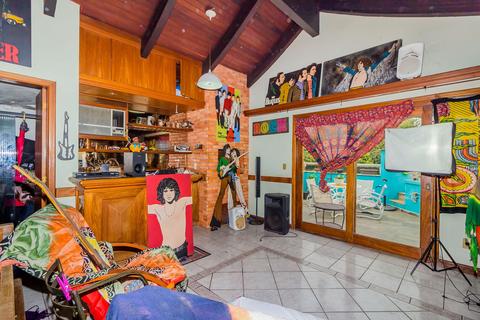 Image 36 - 217792