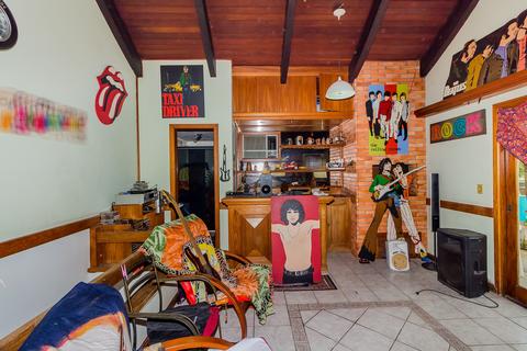 Image 37 - 217792