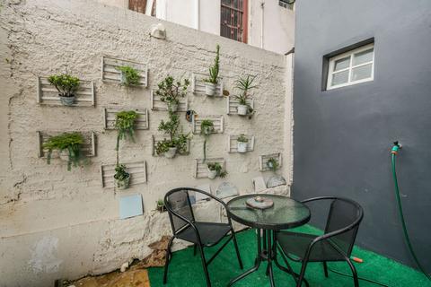 Image 70 - 217812