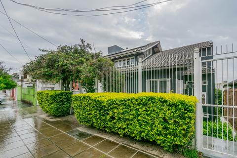 Image 85 - 217812