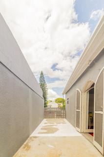 Image 34 - 217860
