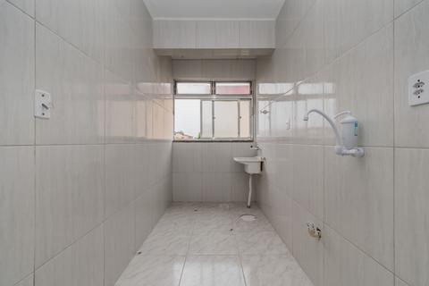 Image 14 - 218005