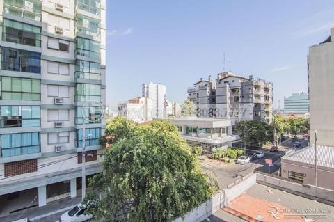 Image 9 - 218011