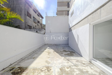 Image 8 - 218086